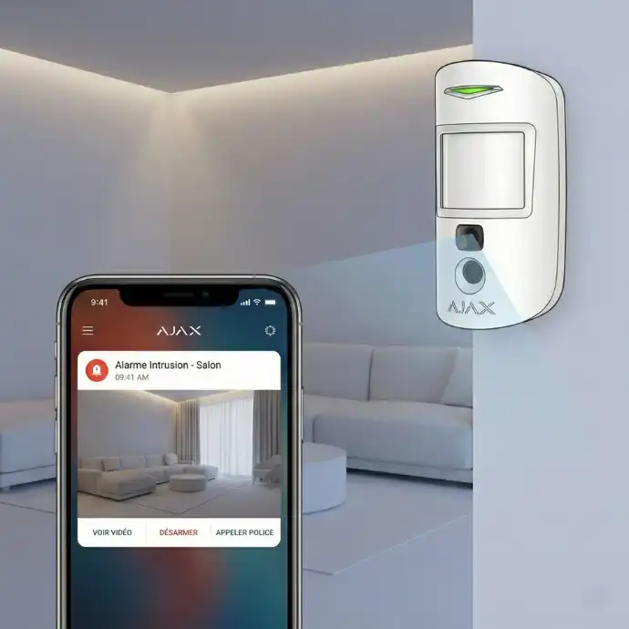 Détecteur de mouvement avec appareil photo intégré (Pircam) pour une levée de doute visuelle immédiate sur smartphone